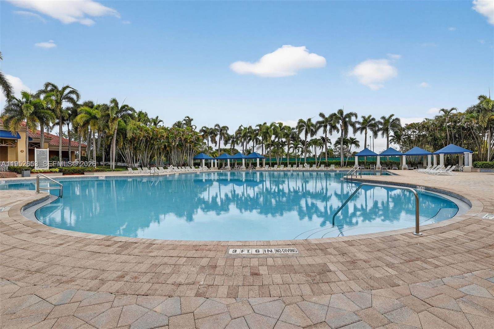 PEMBROKE FALLS PHASE 2 - Residential