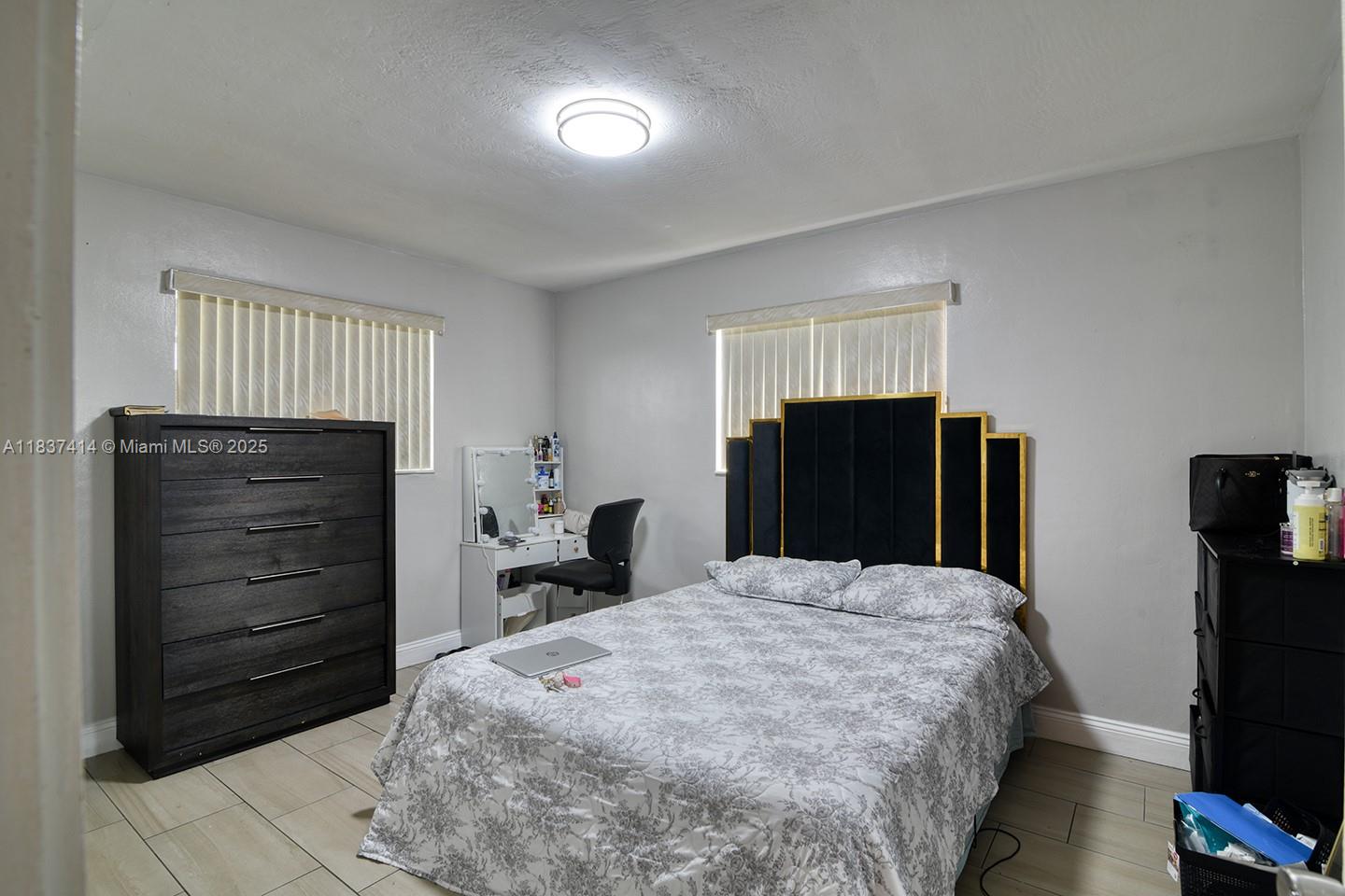 HOLIDAY VILLAGE SEC TWO - Residential