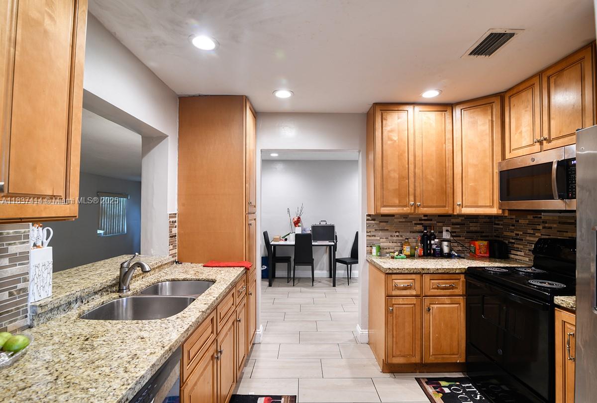 HOLIDAY VILLAGE SEC TWO - Residential