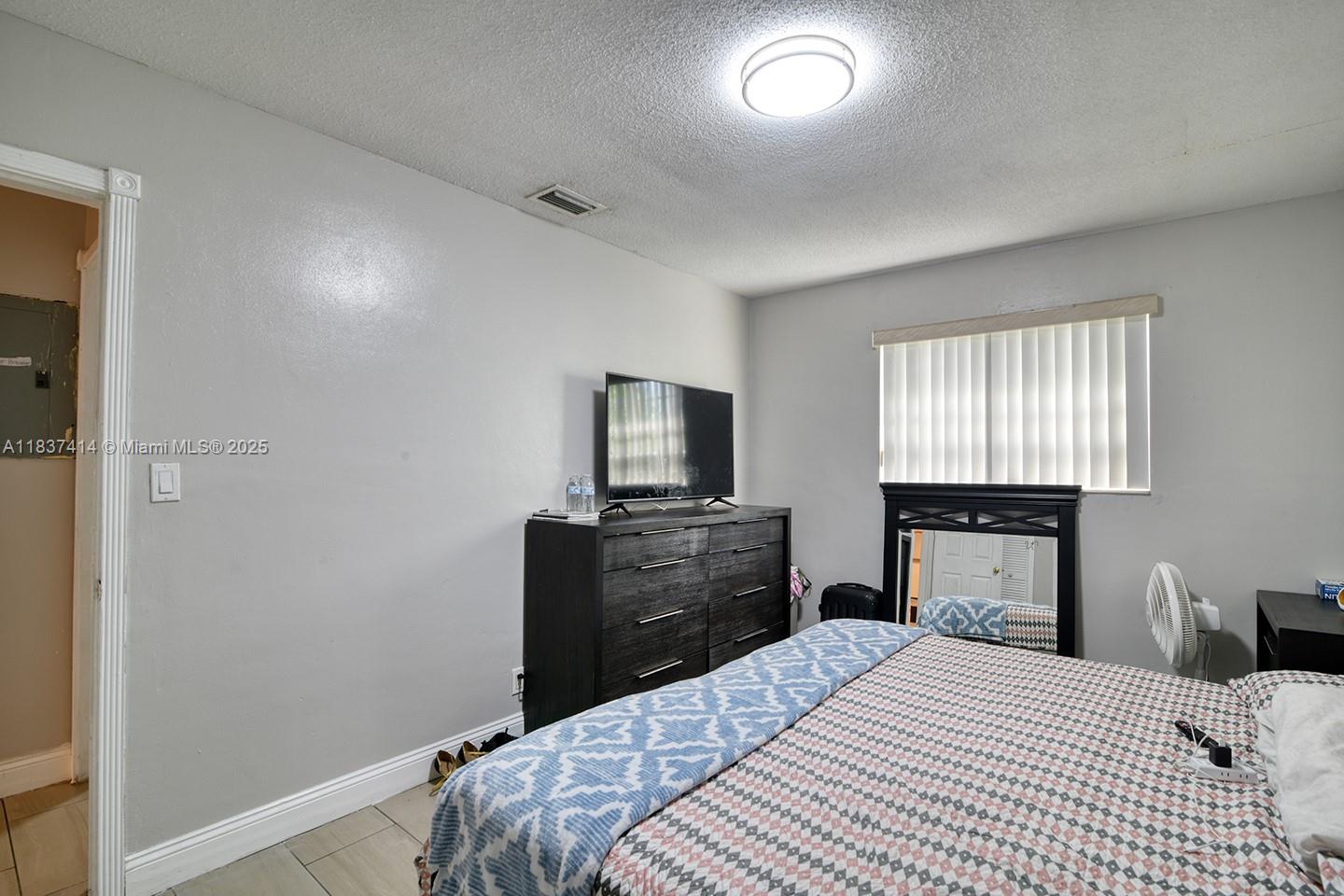 HOLIDAY VILLAGE SEC TWO - Residential