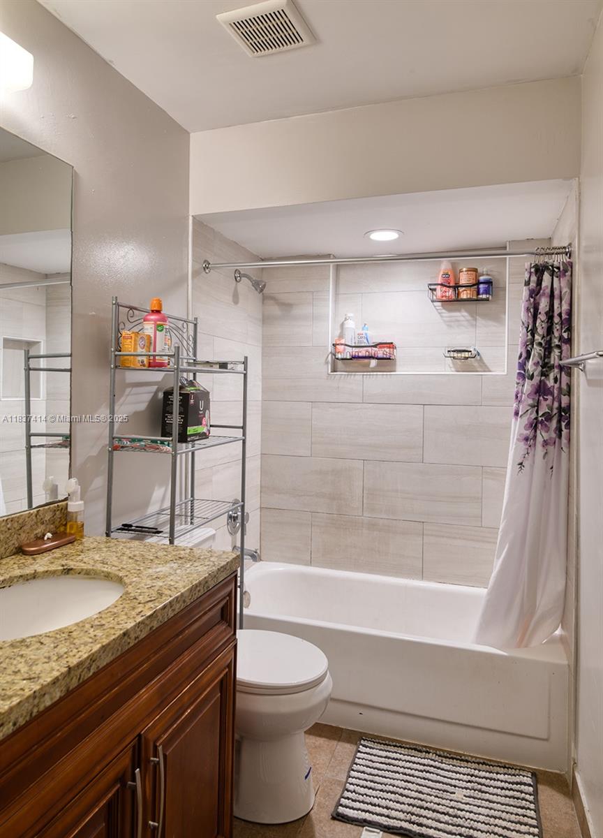 HOLIDAY VILLAGE SEC TWO - Residential