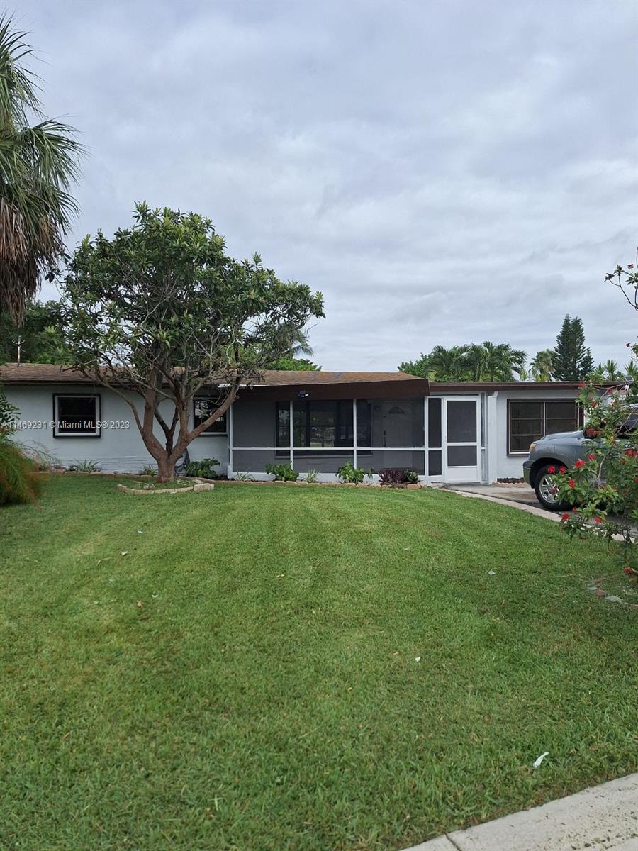 1309 E River Dr