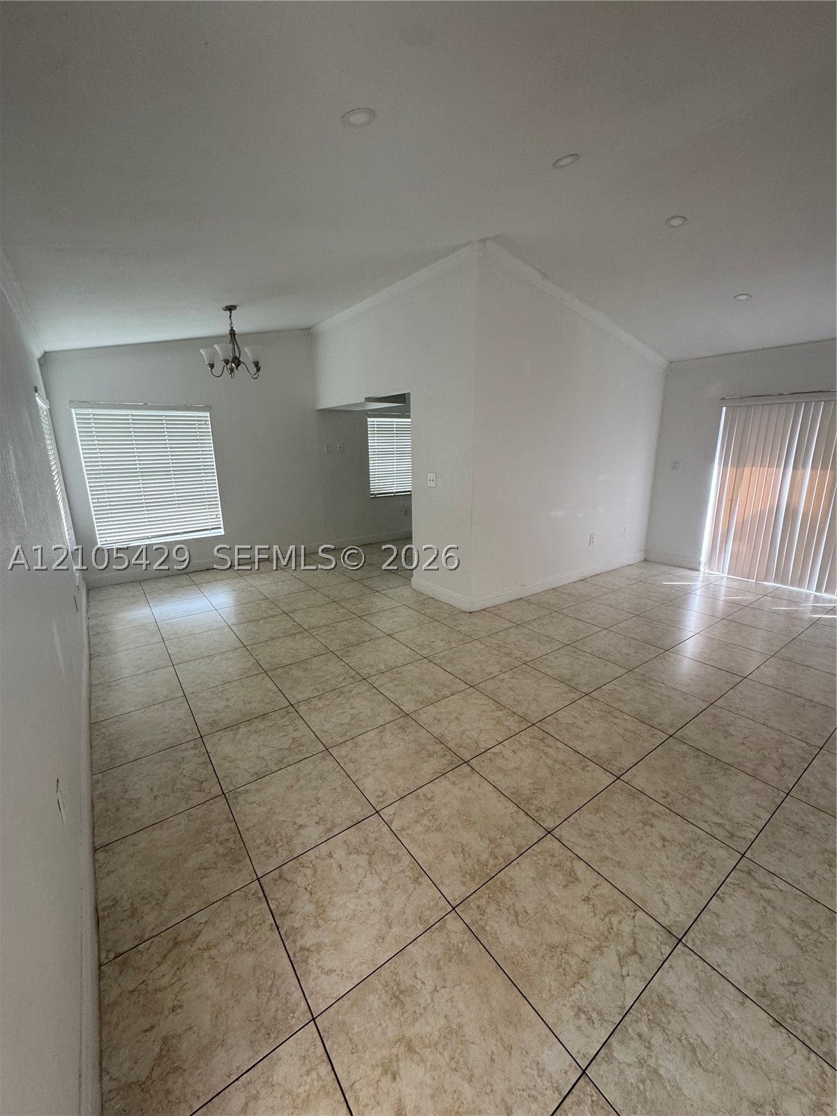 5740 NW 194th Ter 5740