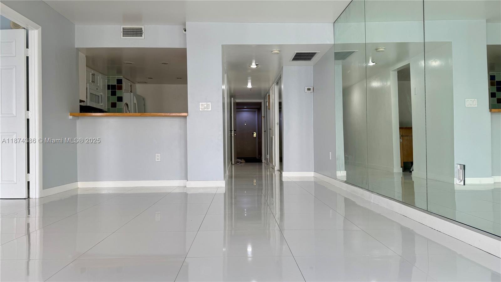 555 NE 15th St 31D