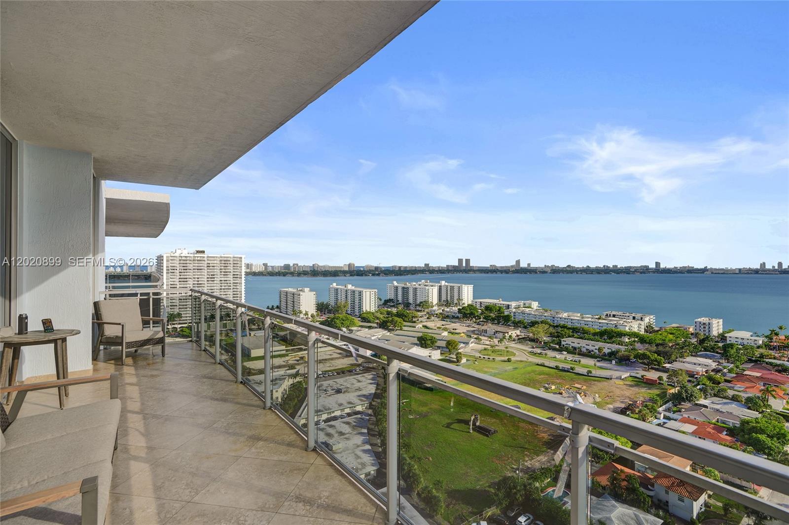 THE LEXI CONDO - Residential