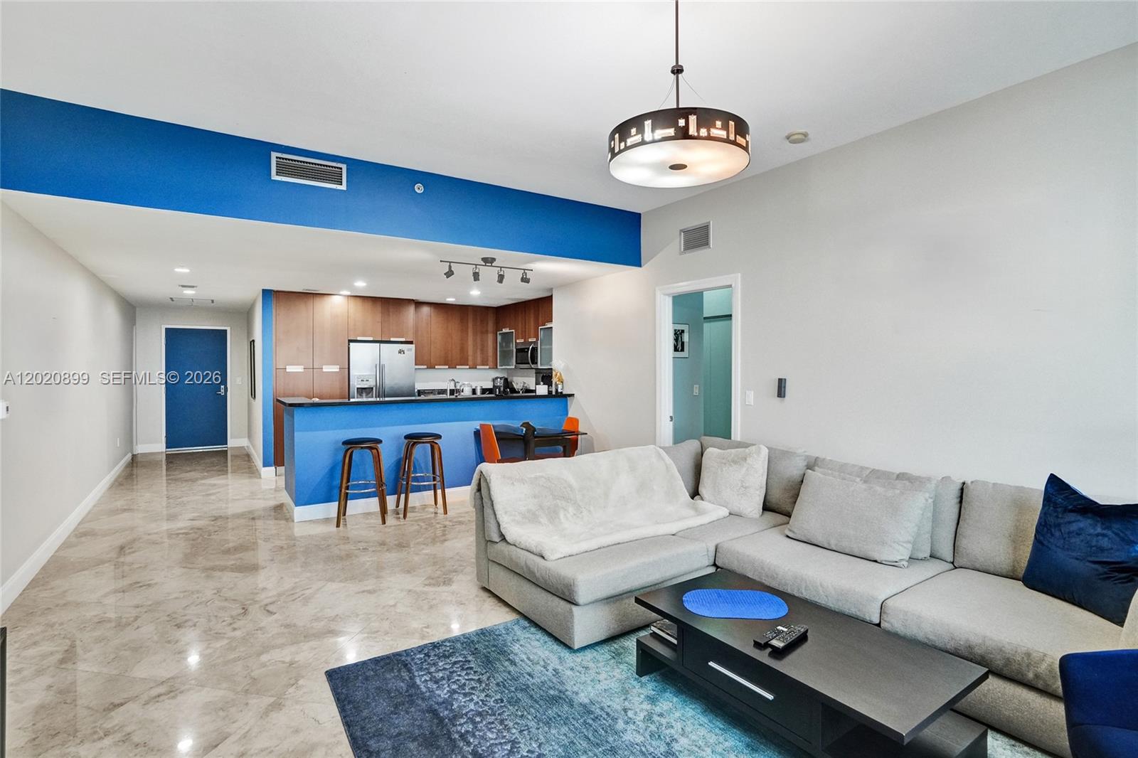 THE LEXI CONDO - Residential