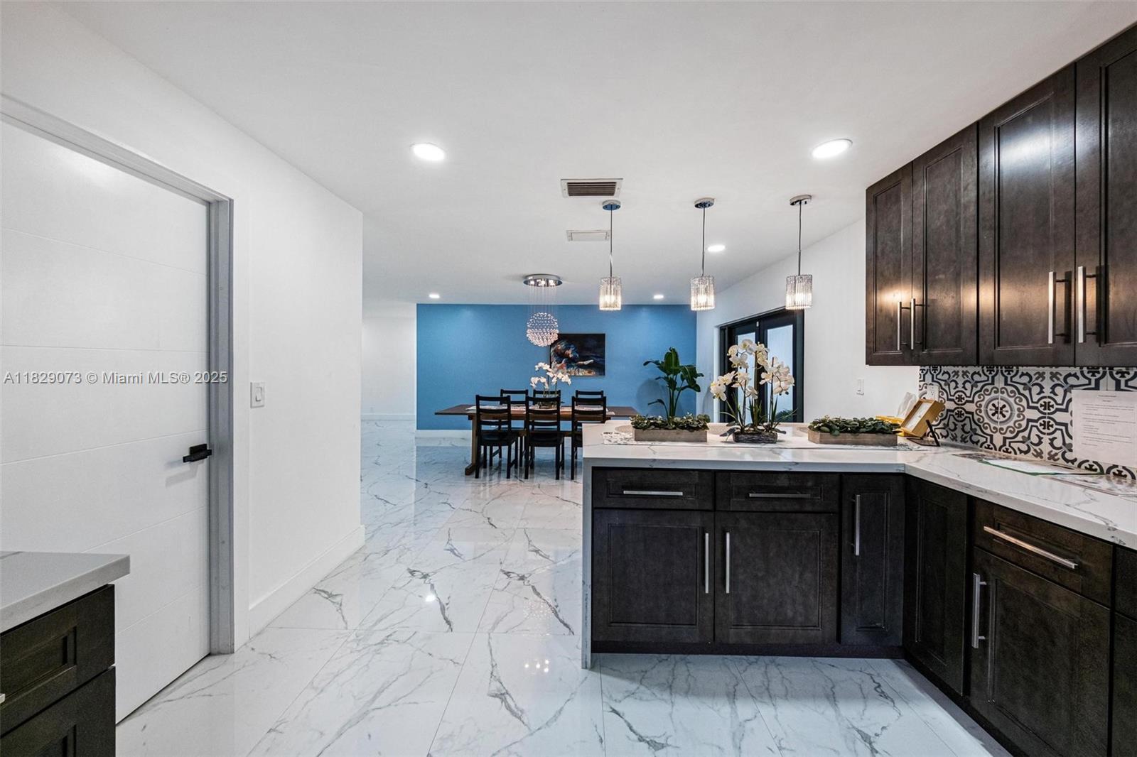 HILL-MONT HEIGHTS - Residential