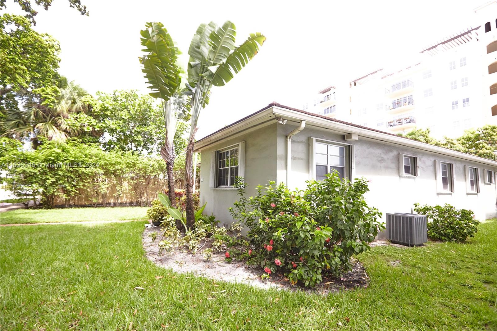 C GAB DOUGLAS SEC - Residential