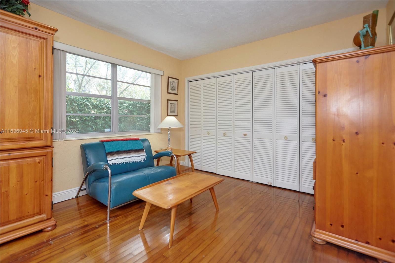 C GAB DOUGLAS SEC - Residential