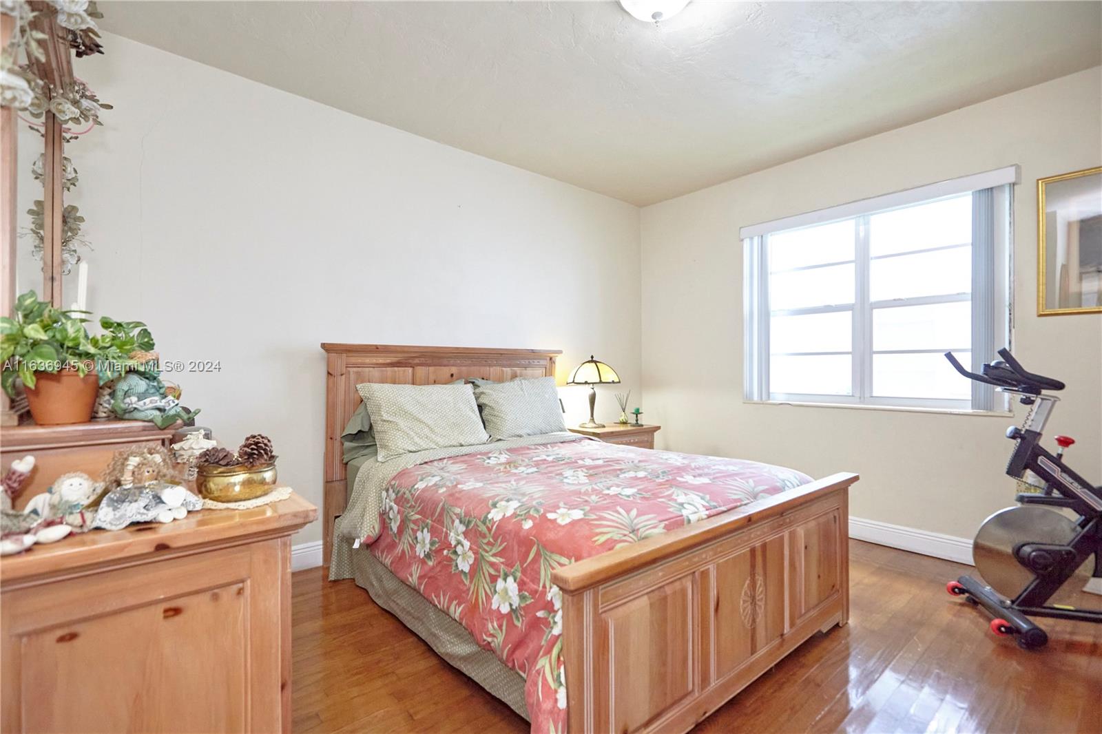 C GAB DOUGLAS SEC - Residential