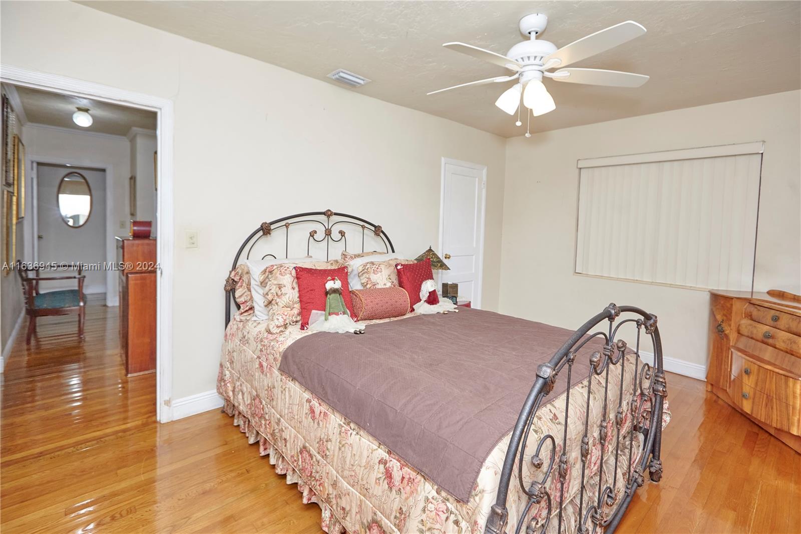 C GAB DOUGLAS SEC - Residential