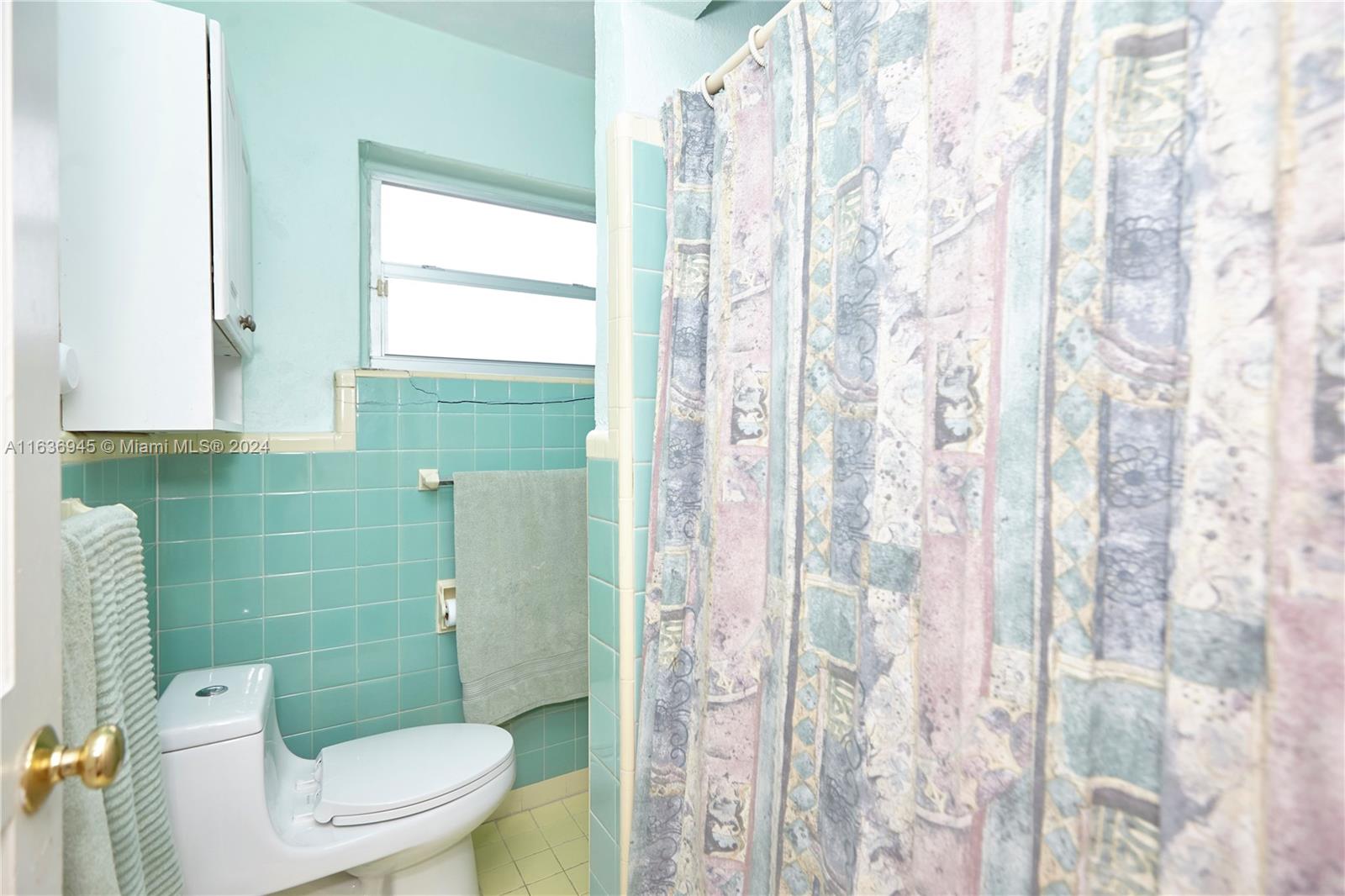 C GAB DOUGLAS SEC - Residential