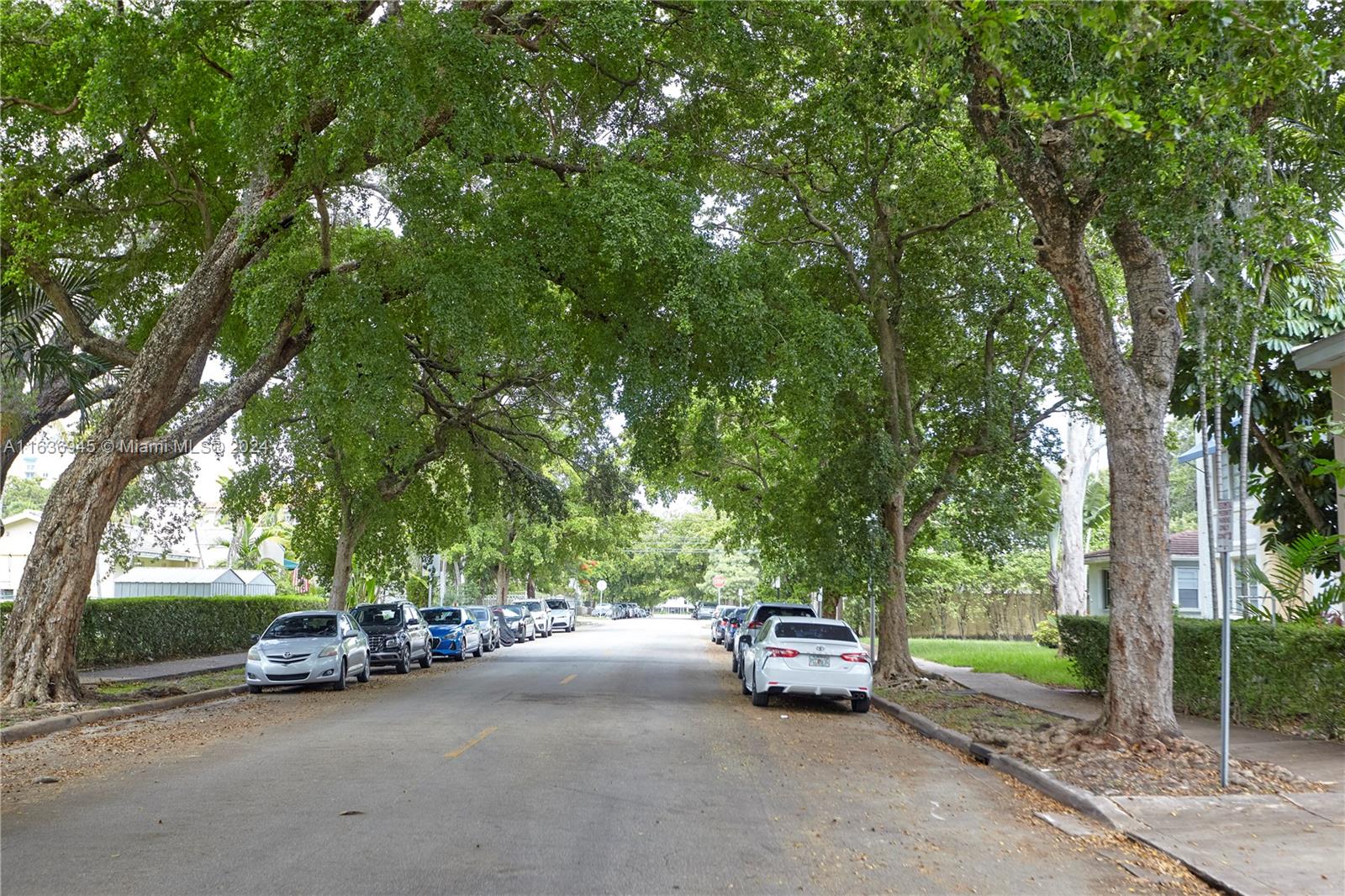 C GAB DOUGLAS SEC - Residential