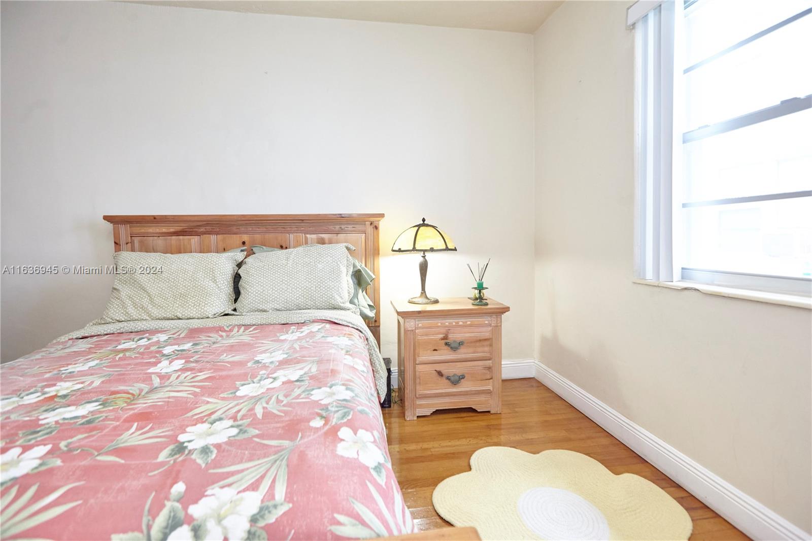 C GAB DOUGLAS SEC - Residential