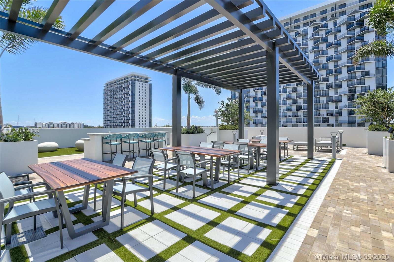 5350 PARK CONDO - Residential