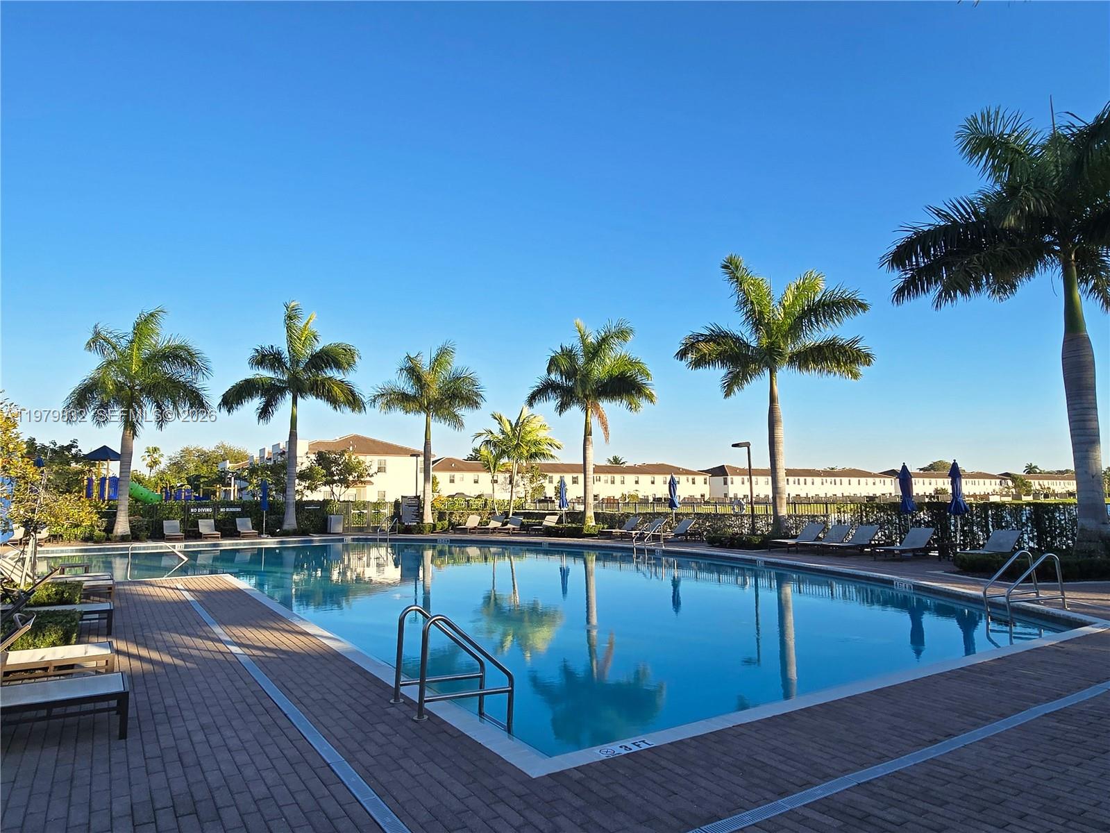 VIA VENTURA NEIGHBORHOOD - Residential