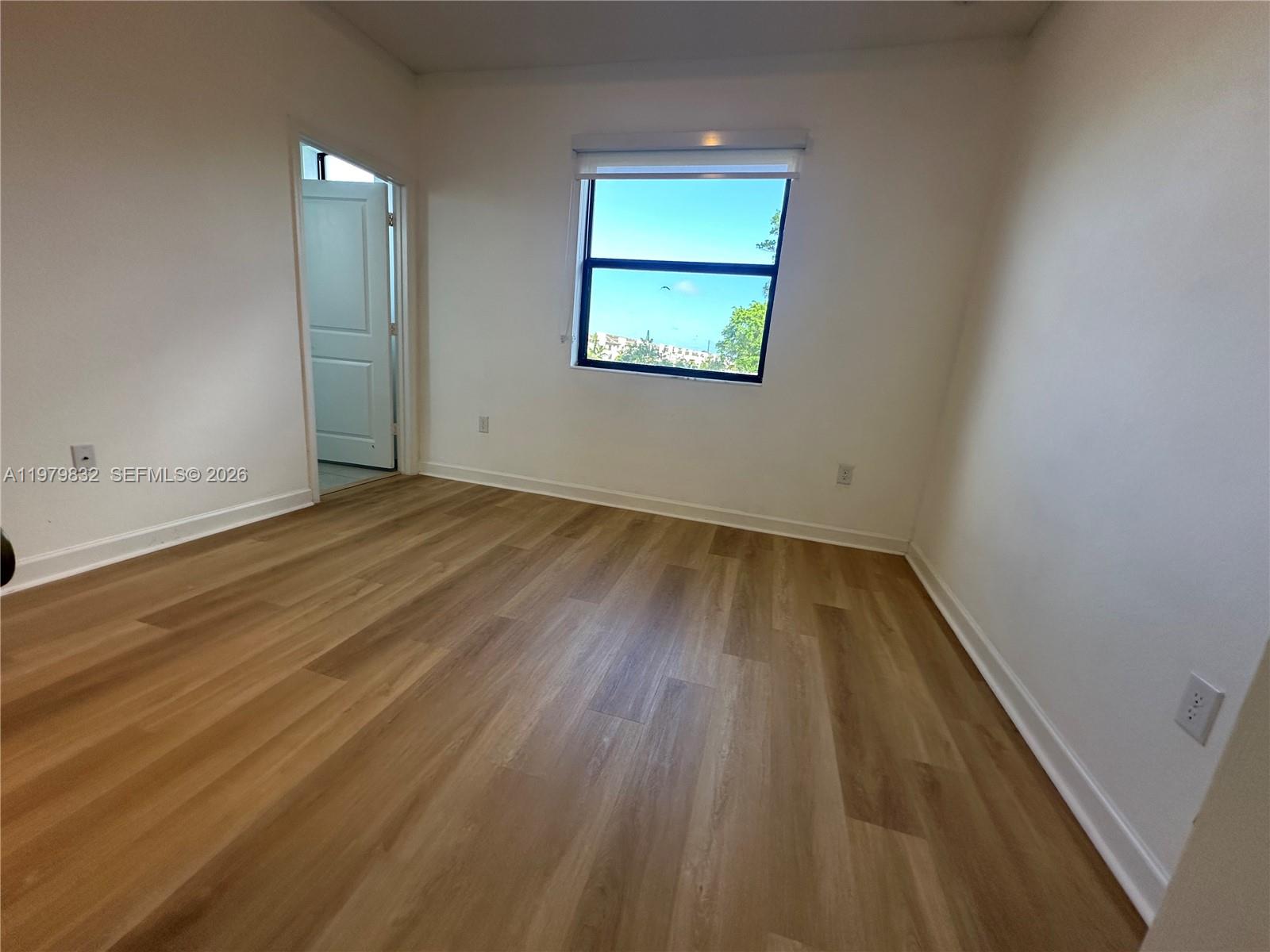 VIA VENTURA NEIGHBORHOOD - Residential