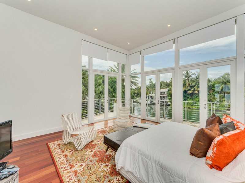 SUNSET ISLANDS ISLAND 3 - Residential