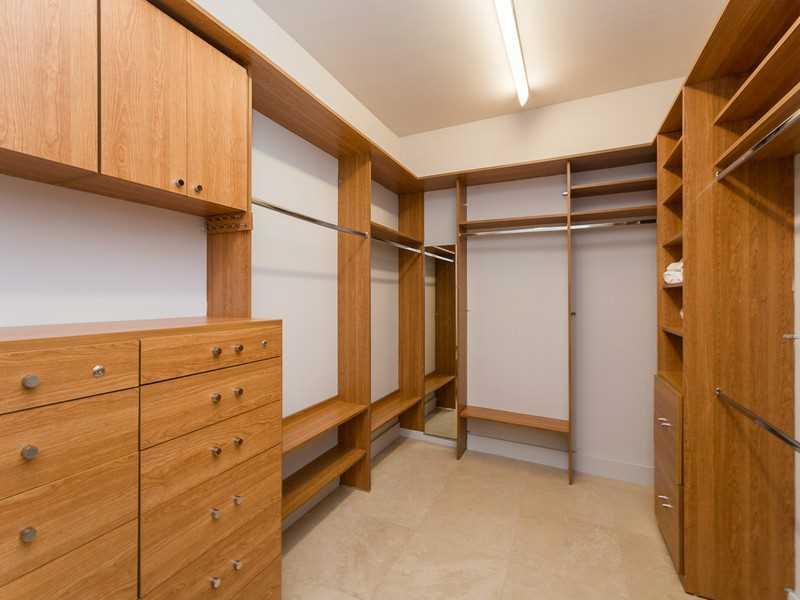 SUNSET ISLANDS ISLAND 3 - Residential