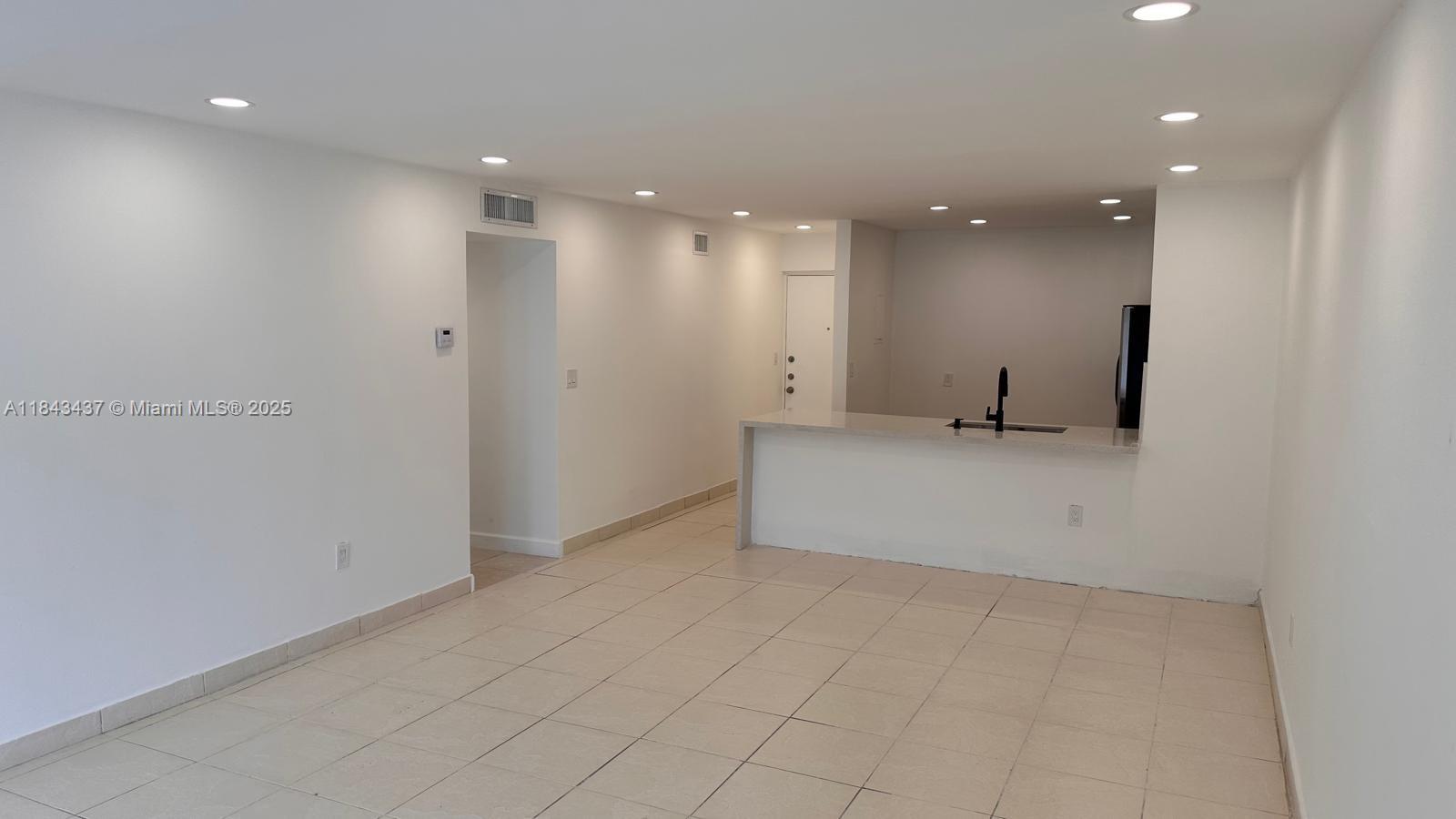 CAPRI GARDENS CONDO - Residential