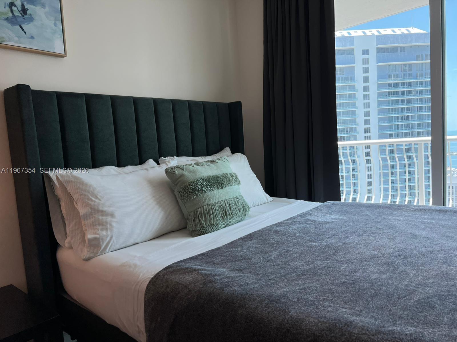 THE CLUB AT BRICKELL BAY - Residential