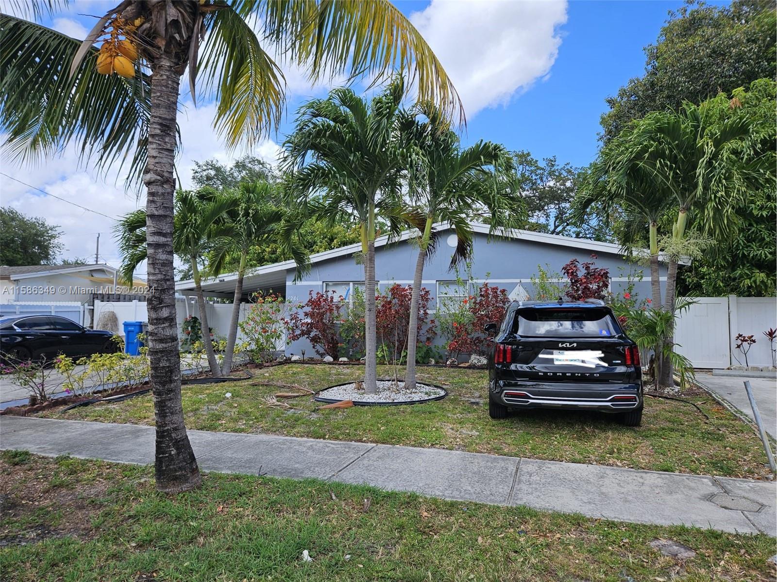 Great Efficiency, full furnished, great location, and ready to move-in. Close to Bravo supermarket, 1 min away Hallandale Beach BLVD, 5 min I95, 7 min 441.No pets allowed, and there is no stove, but a kitchenette area. Please ensure your clients are aware of this. Water, electricity, internet, cable, washer and dryer INCLUDED with rent!! Equal Housing Opportunity.