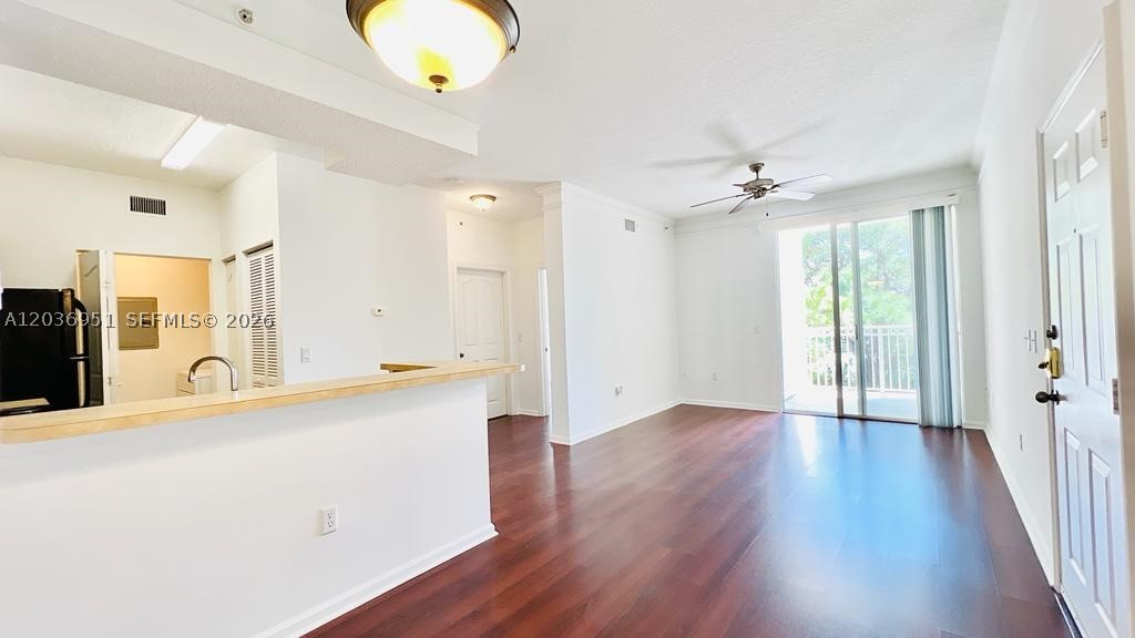 2304 E Myrtlewood Cir E 304