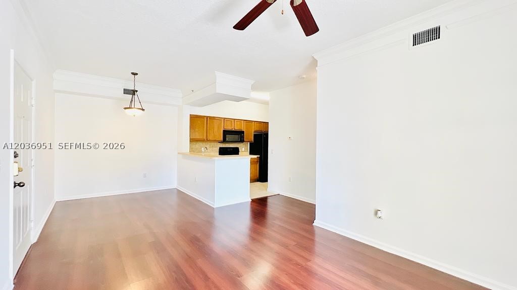 2304 E Myrtlewood Cir E 304