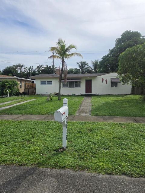 2016 Eagle Dr Palm Beach FL 33409