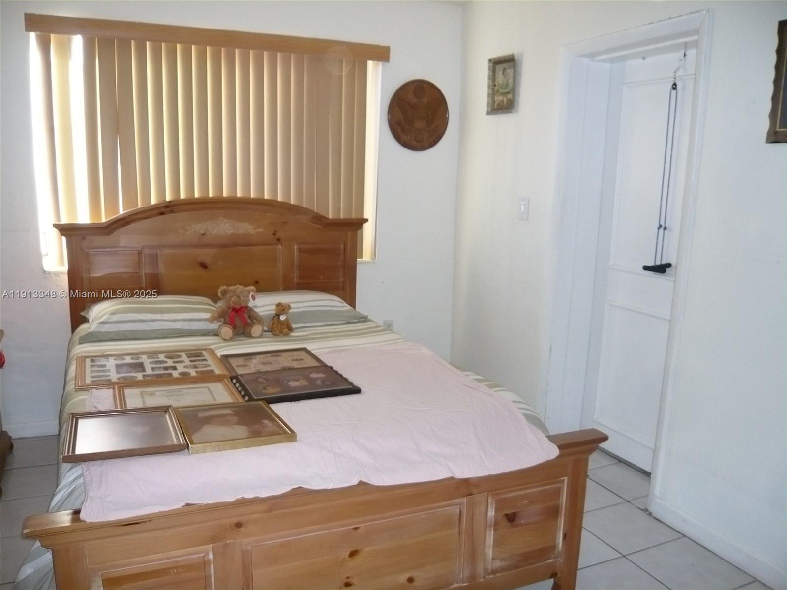 FAIRLAWN - Residential