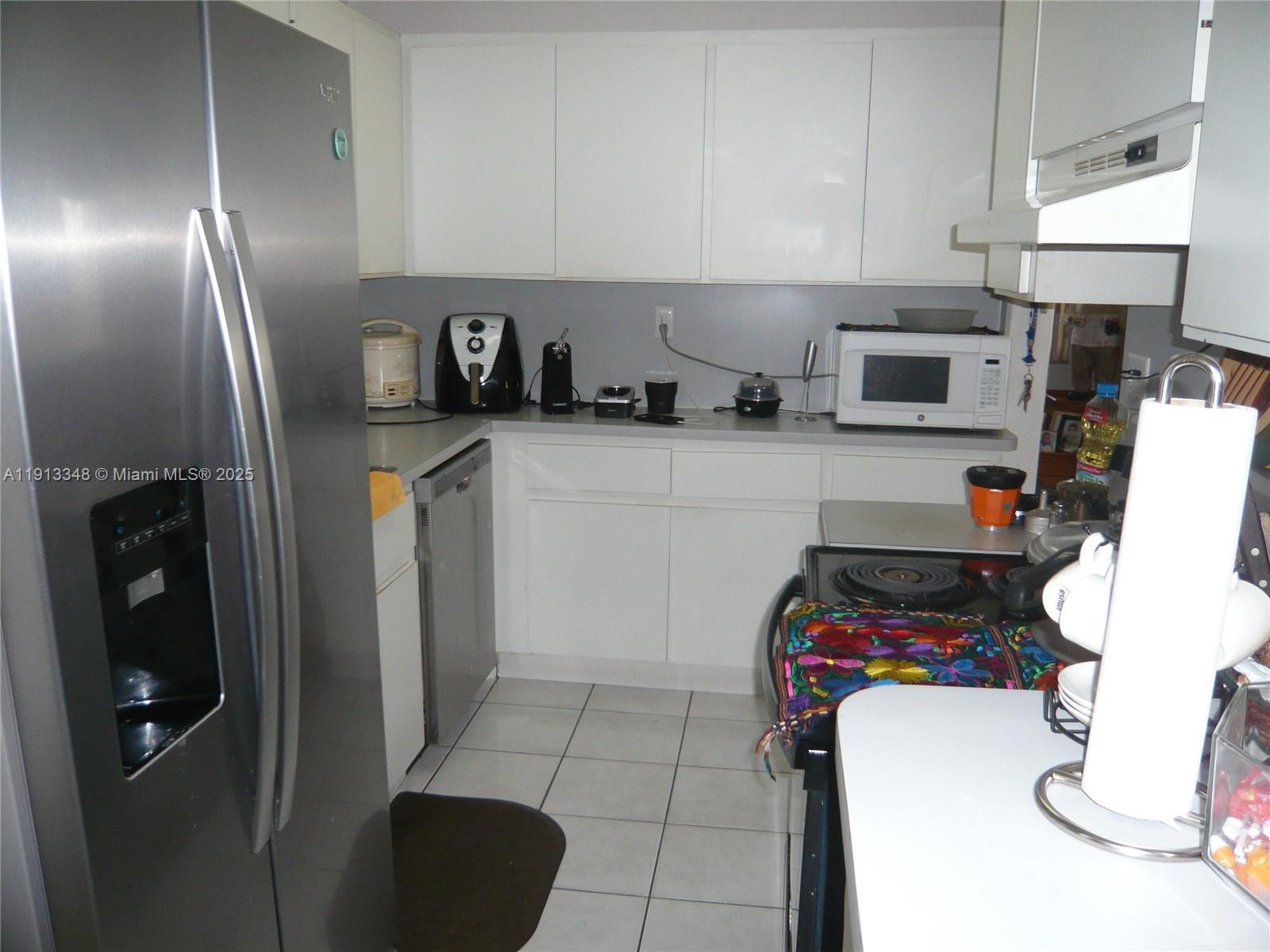 FAIRLAWN - Residential