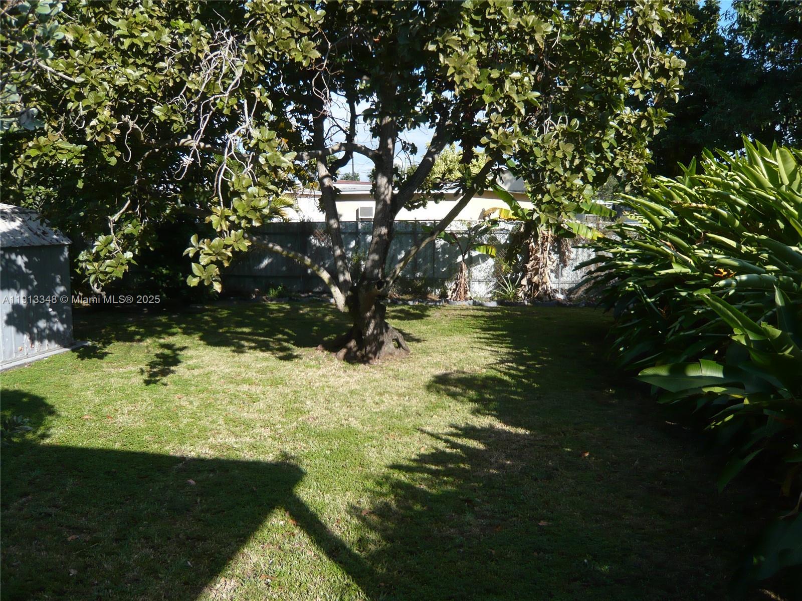 FAIRLAWN - Residential