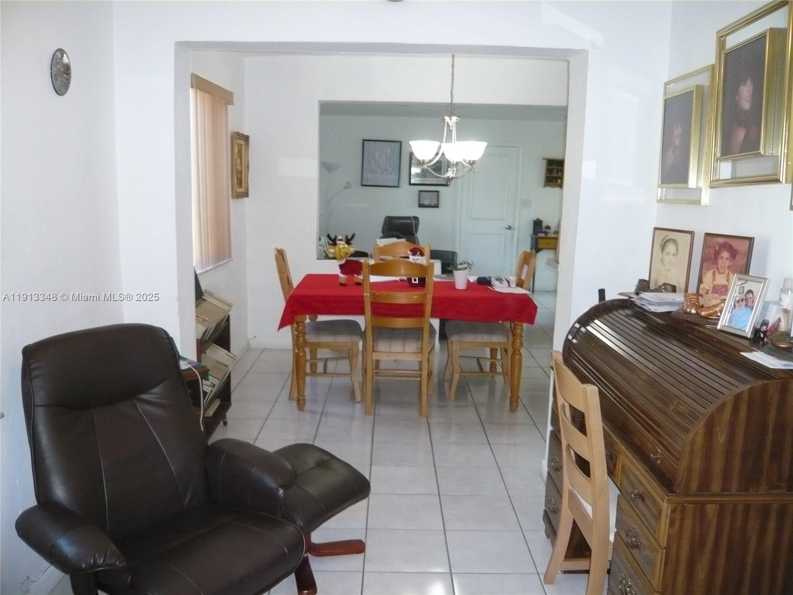 FAIRLAWN - Residential