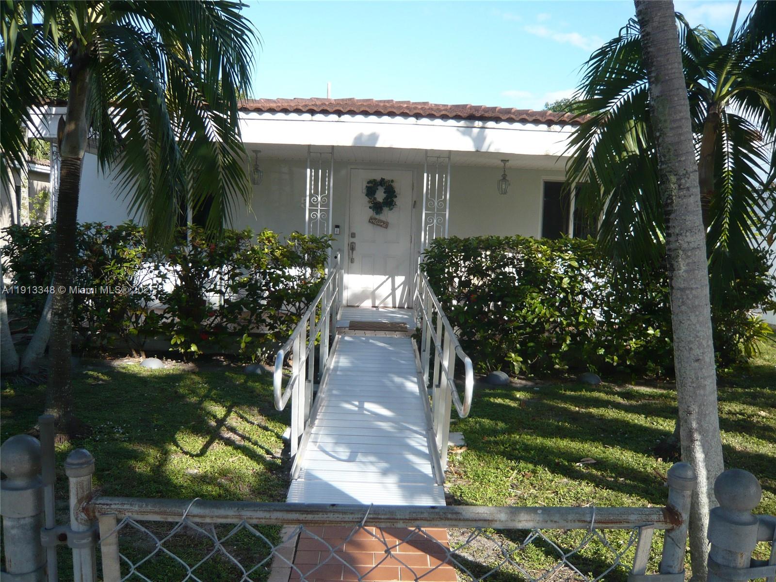 FAIRLAWN - Residential