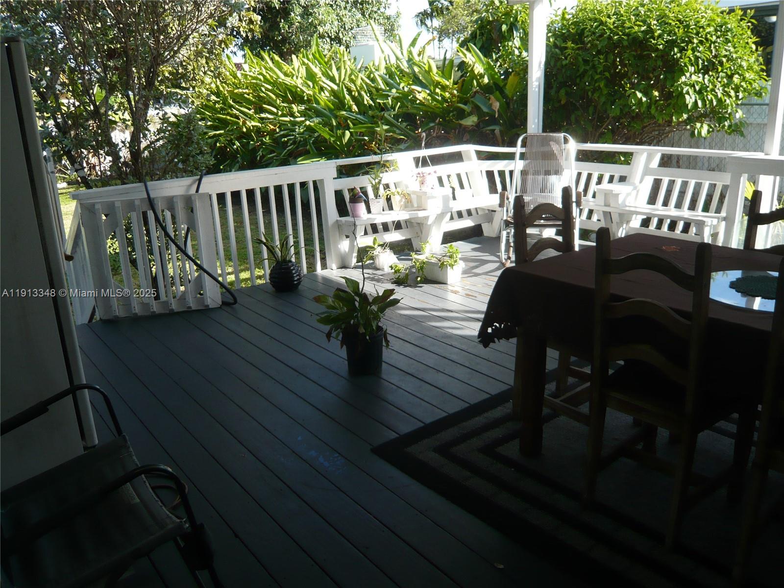 FAIRLAWN - Residential