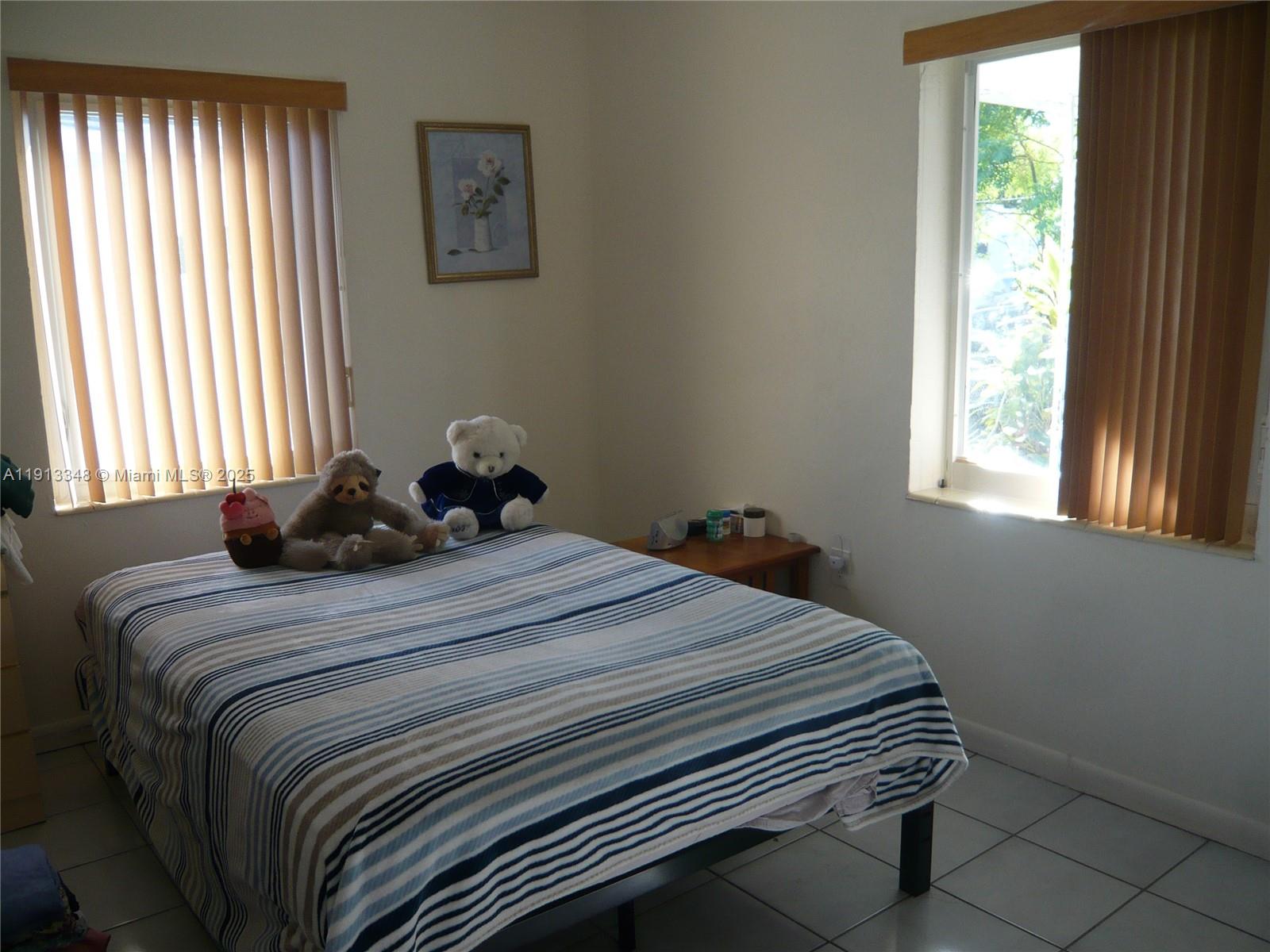 FAIRLAWN - Residential