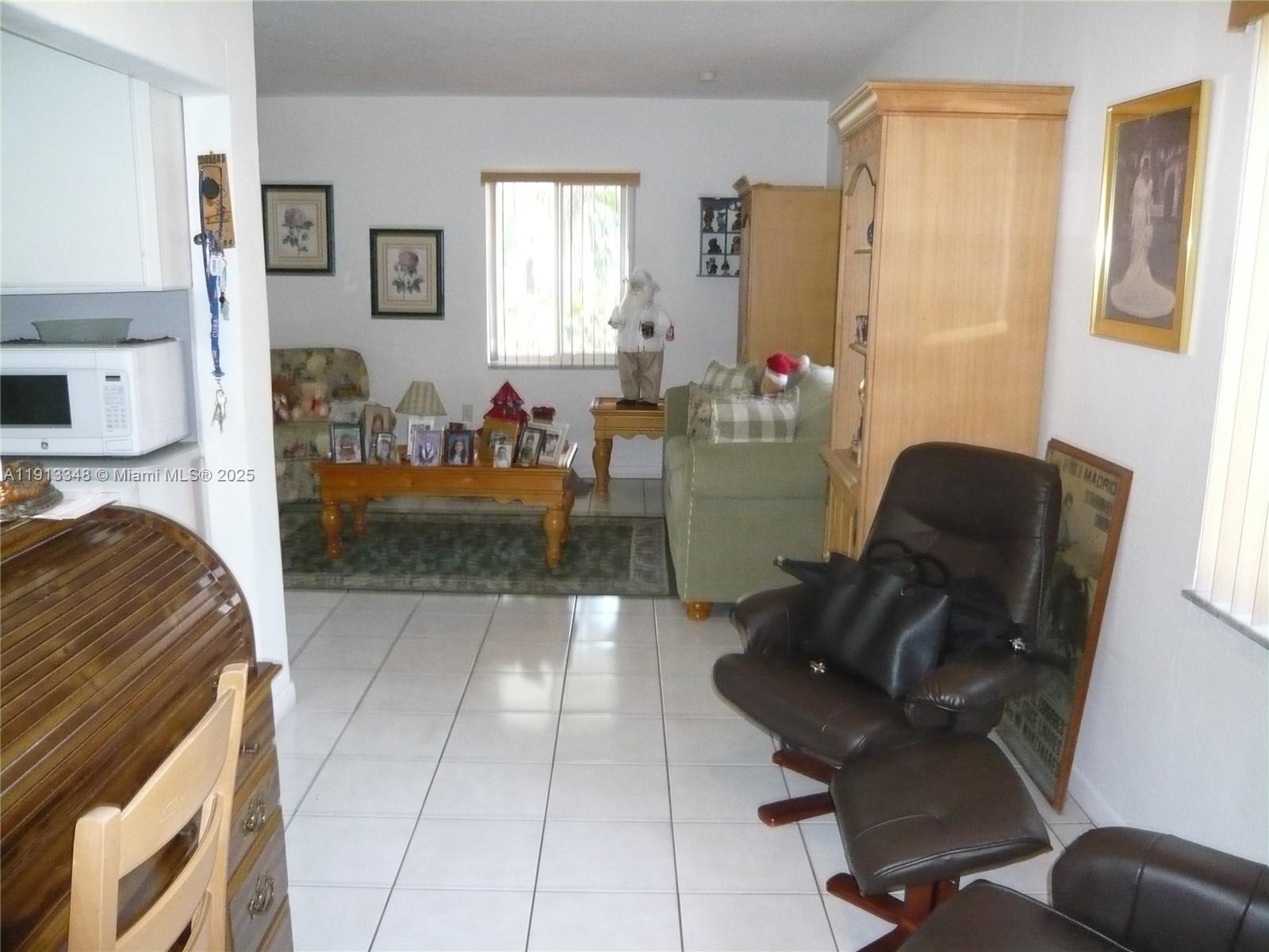 FAIRLAWN - Residential