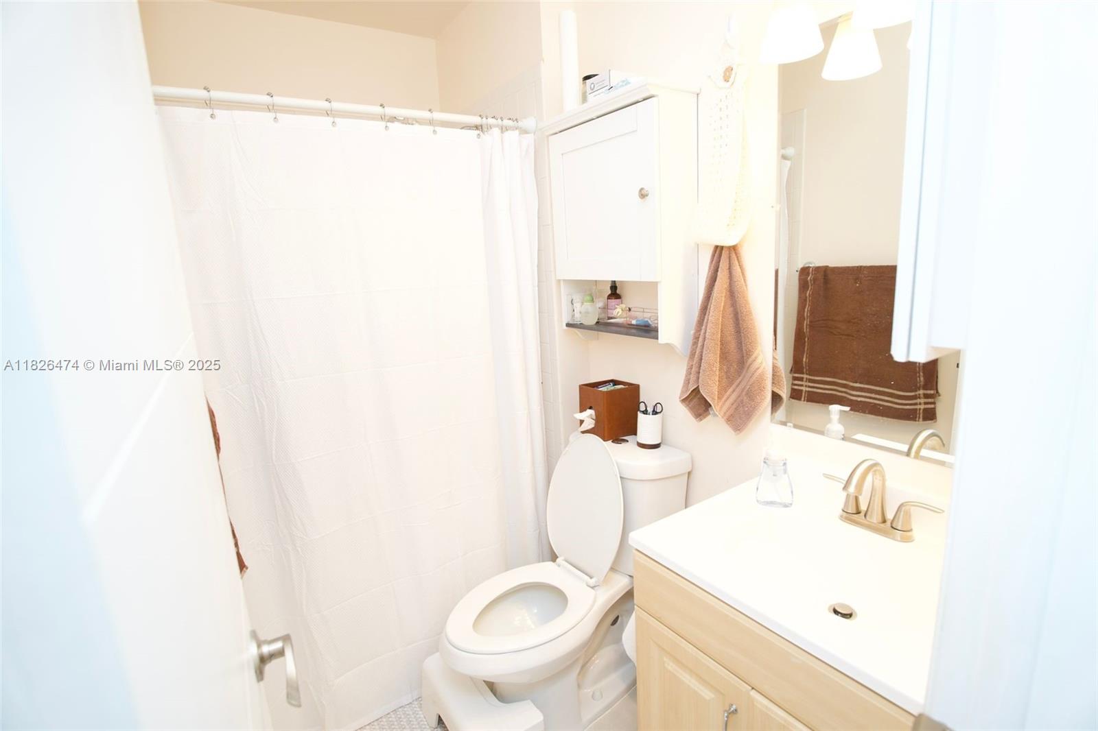 COUNTRY PARK AT BOCA RATO - Residential