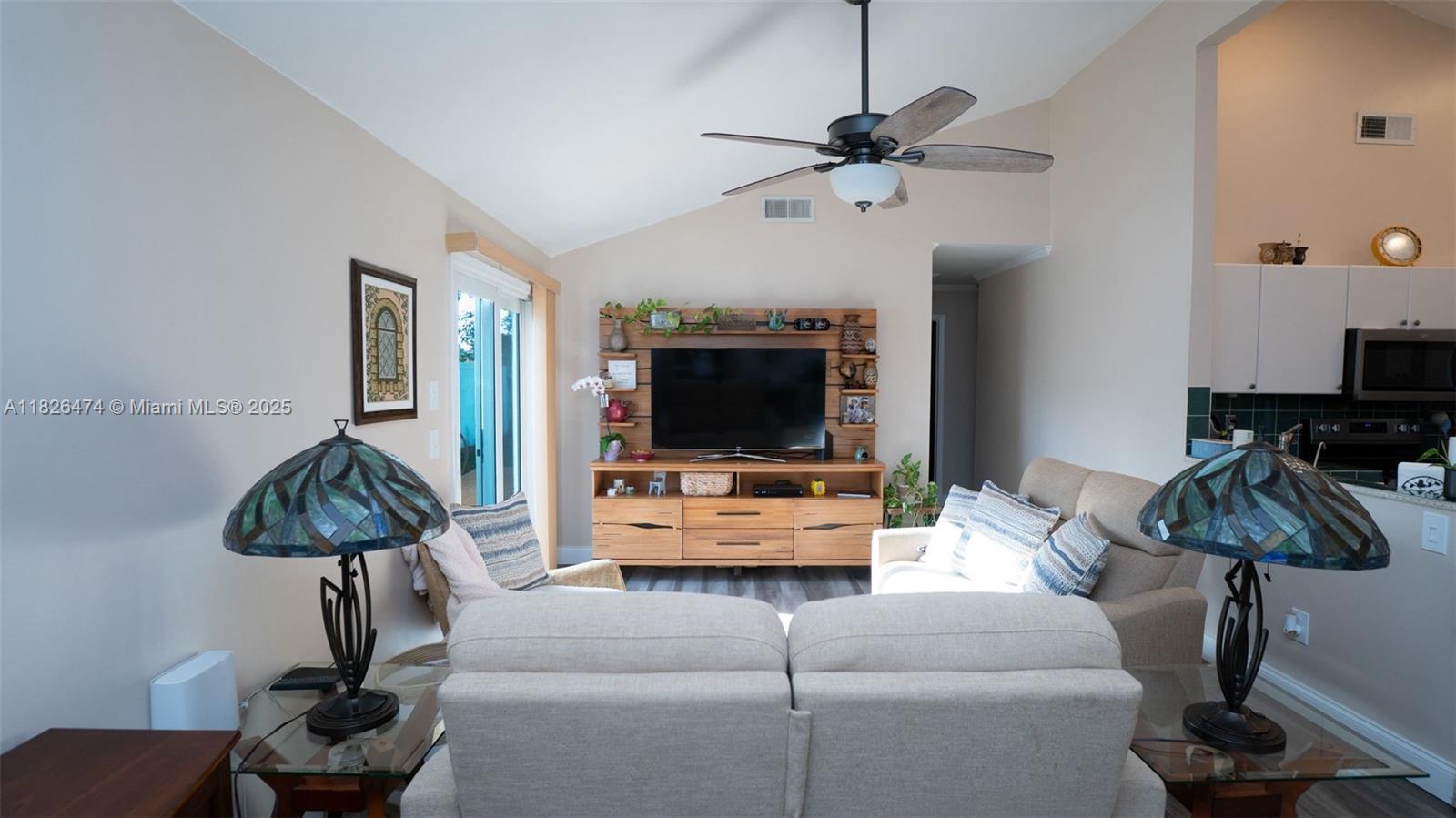 COUNTRY PARK AT BOCA RATO - Residential