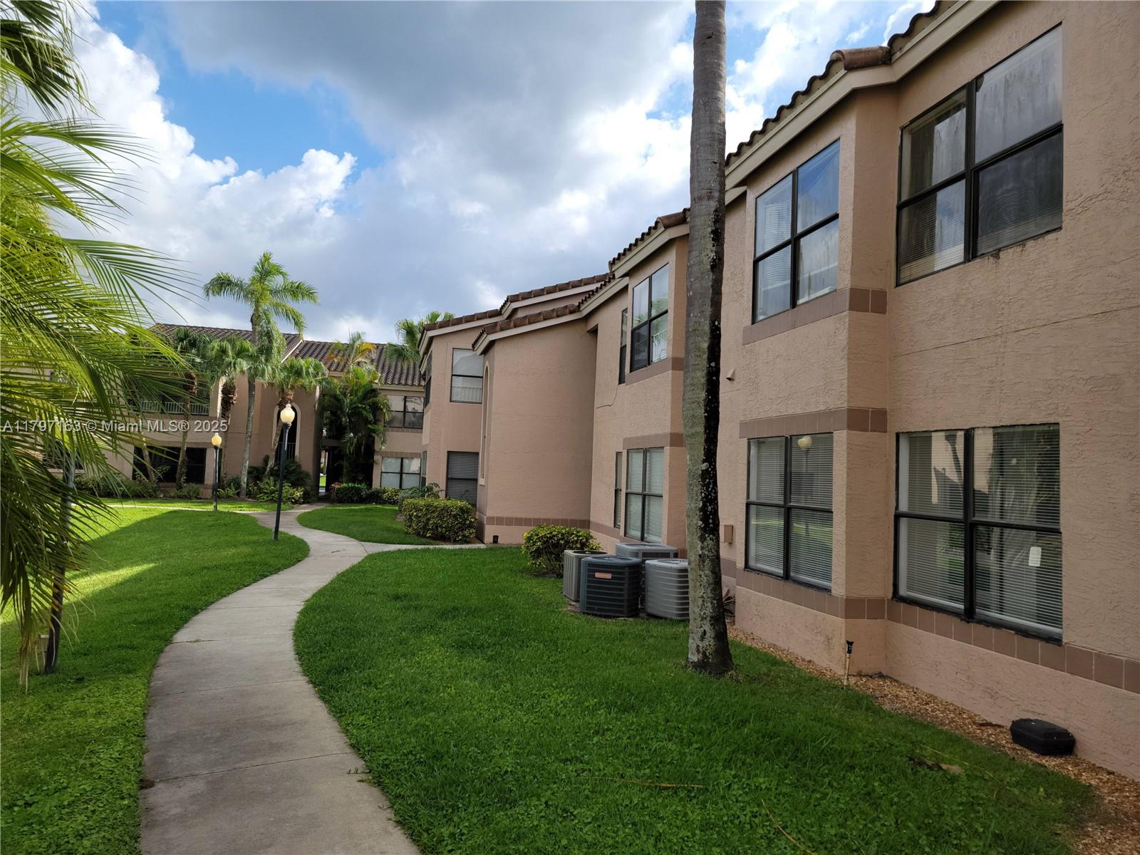 Property for Sale at 2900 S University Dr 9107, Davie, Broward County, Florida - Bedrooms: 1 
Bathrooms: 1  - $204,000