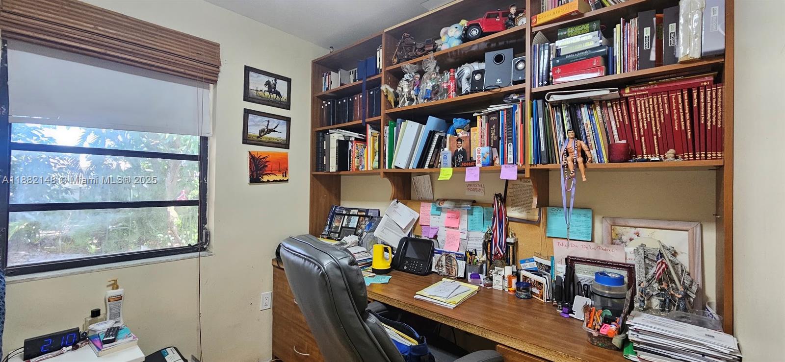 WINONA PARK - Residential