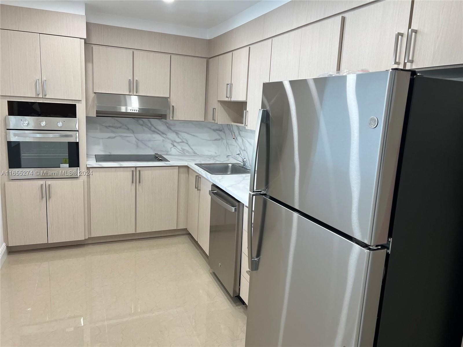 Property for Sale at 19380 Collins Ave Ph-15, Sunny Isles Beach, Miami-Dade County, Florida - Bedrooms: 1 
Bathrooms: 1  - $455,000