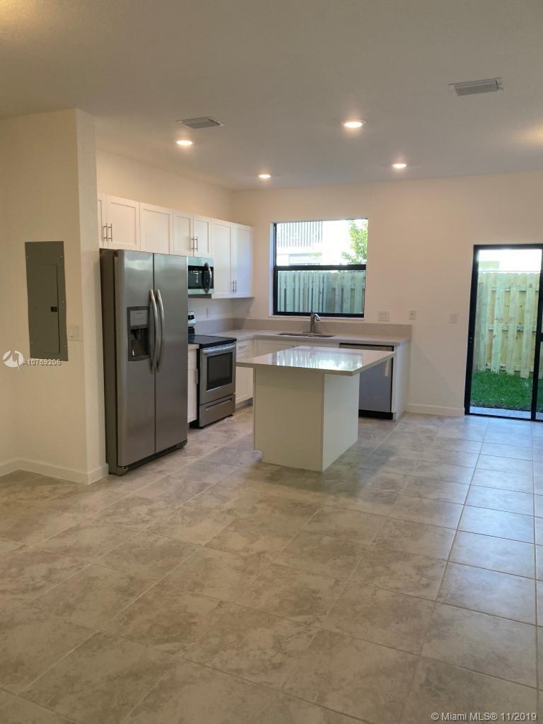 Via Ventura - Residential Lease