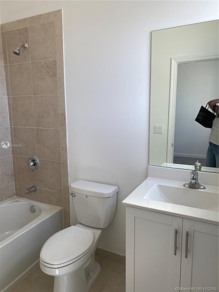 Via Ventura - Residential Lease