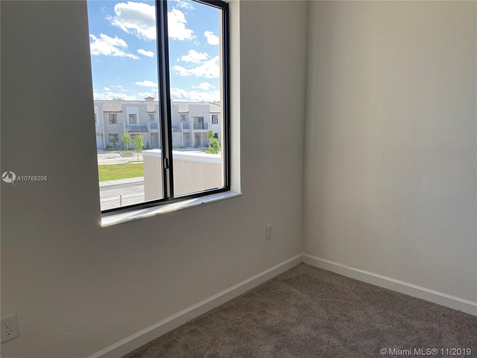 Via Ventura - Residential Lease