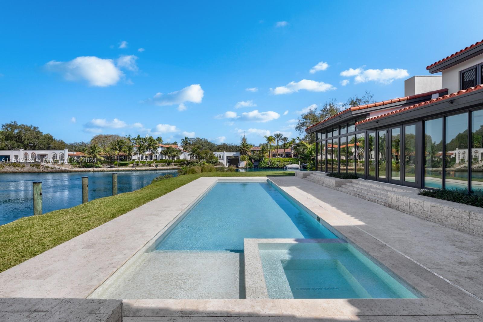 CORAL GABLES WATERWAY - Residential