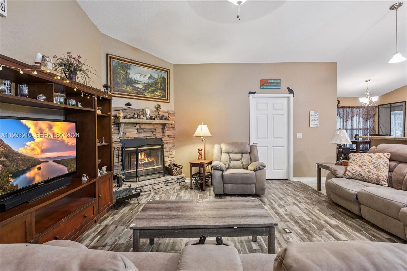 WILLISTON HIGHLANDS UNIT 7 - Residential