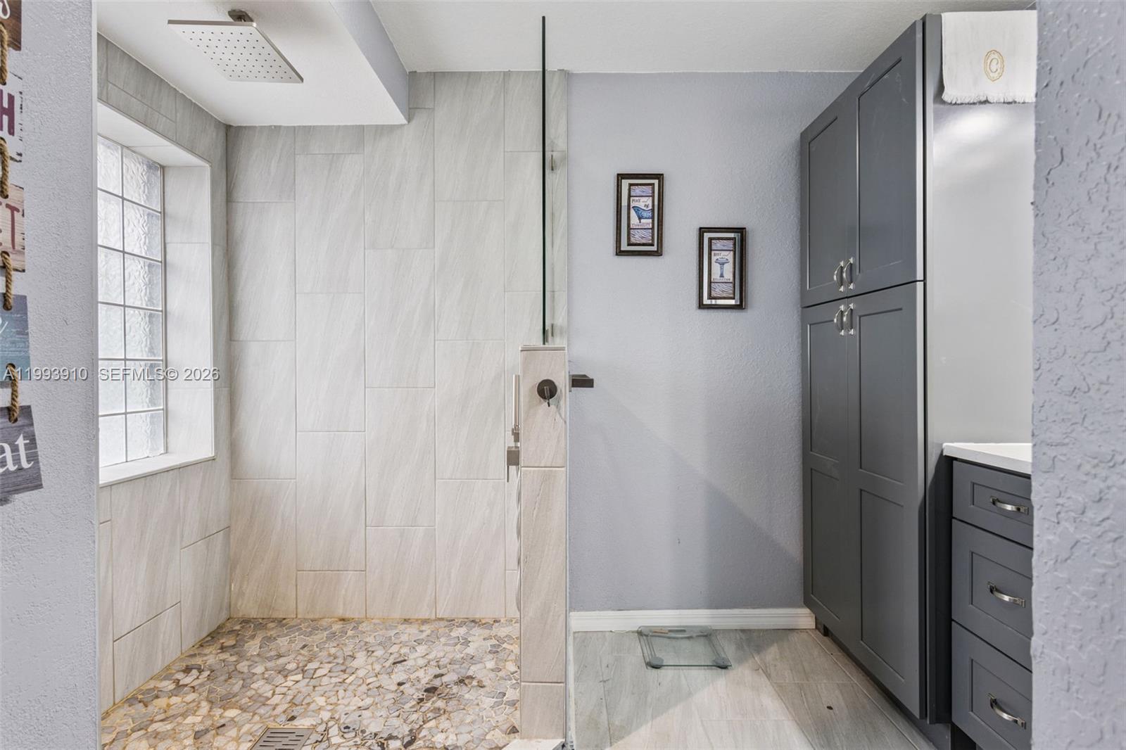 WILLISTON HIGHLANDS UNIT 7 - Residential