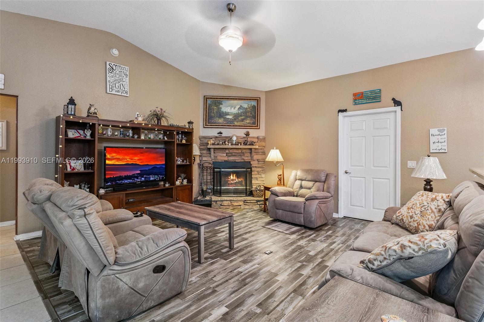 WILLISTON HIGHLANDS UNIT 7 - Residential