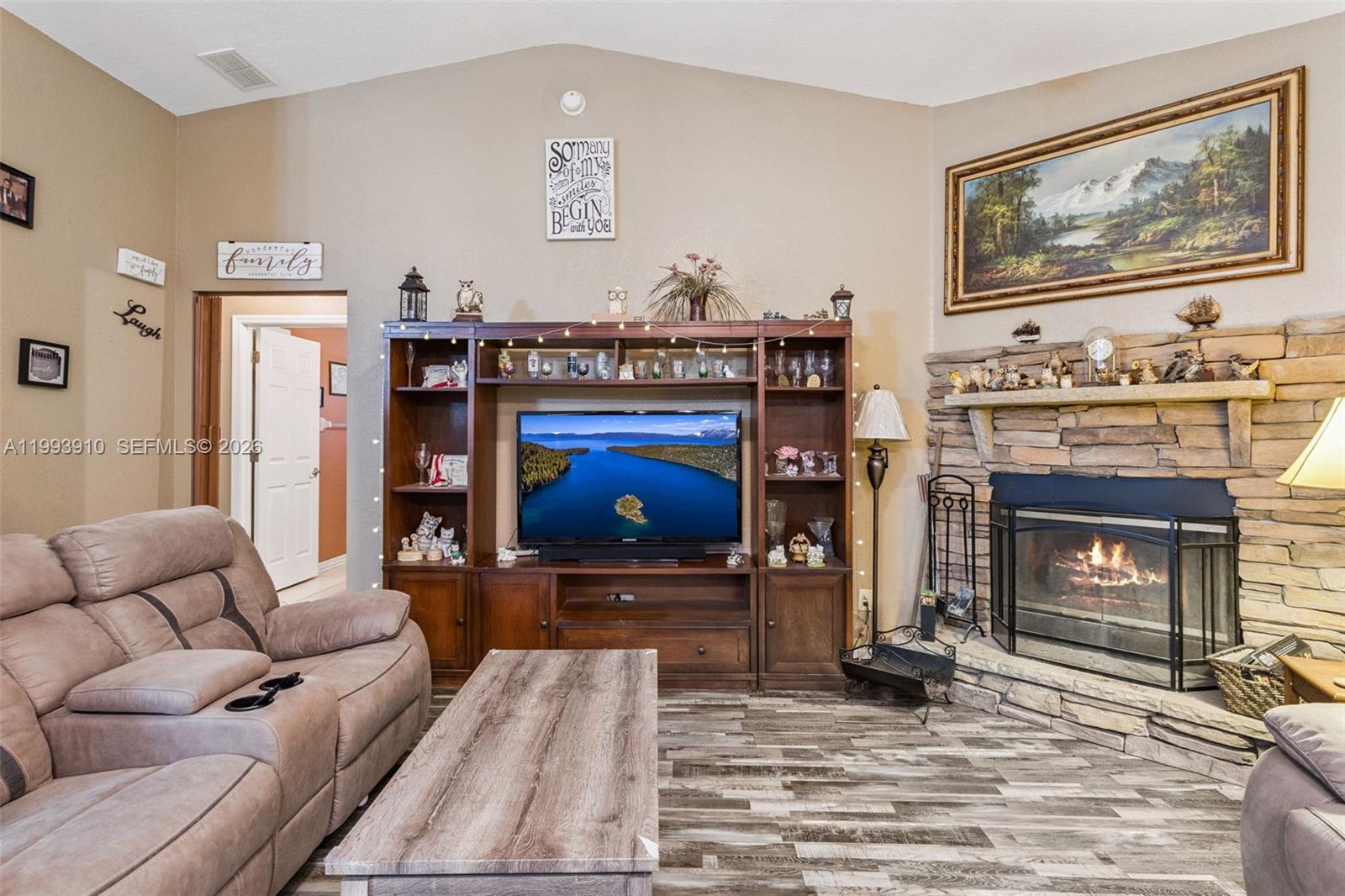 WILLISTON HIGHLANDS UNIT 7 - Residential